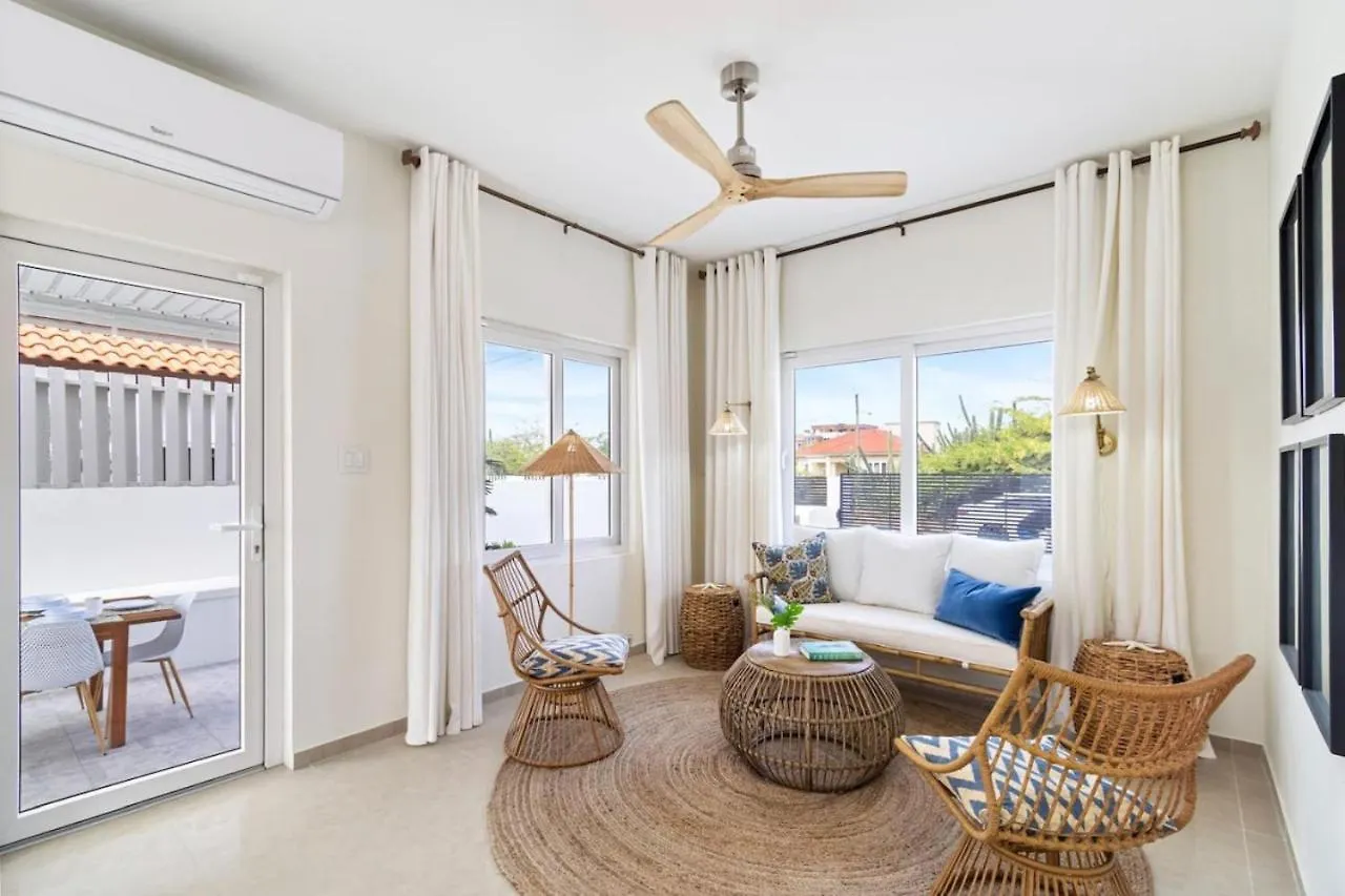 3Br Private Pool Retreat 4 Mins Drive By Bocobay Villa Palm Beach