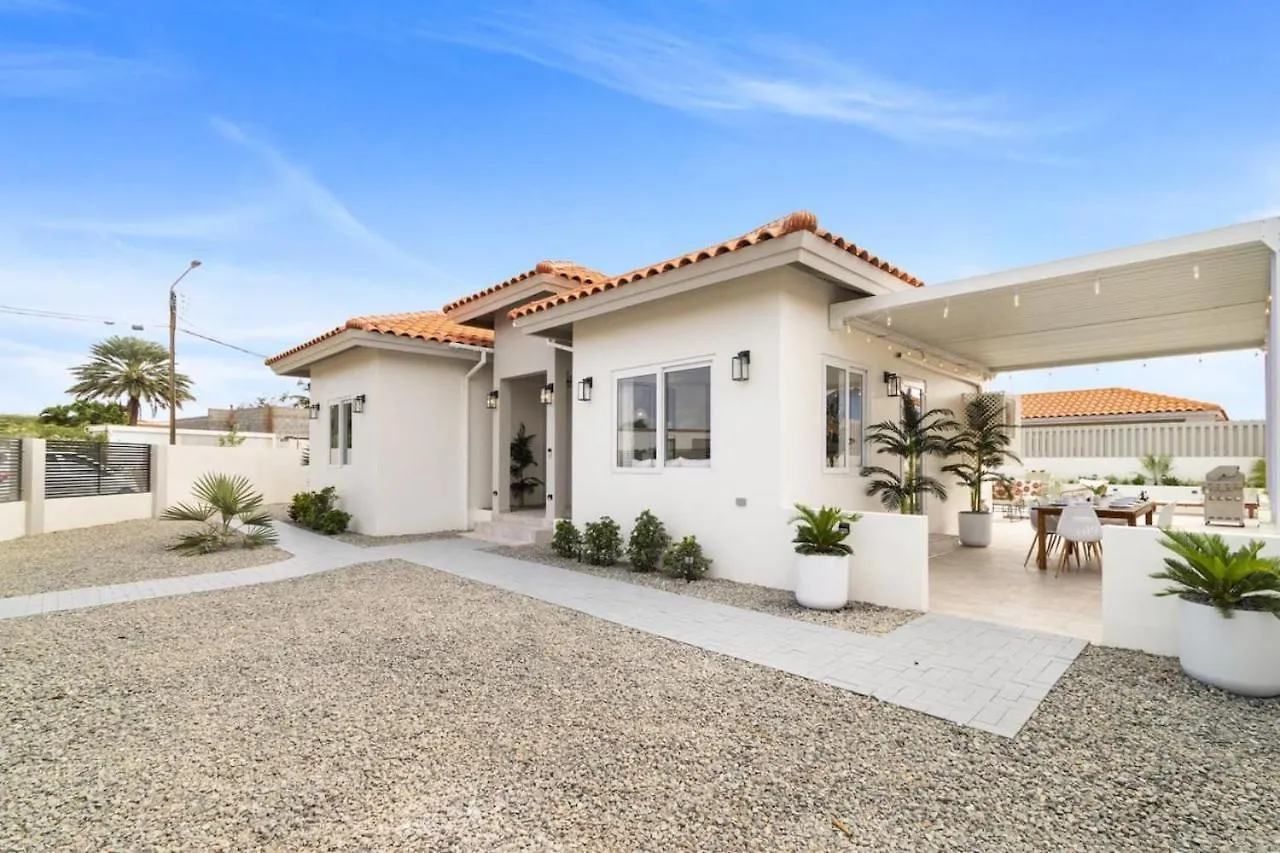 Villa 3Br Private Pool Retreat 4 Mins Drive By Bocobay Palm Beach